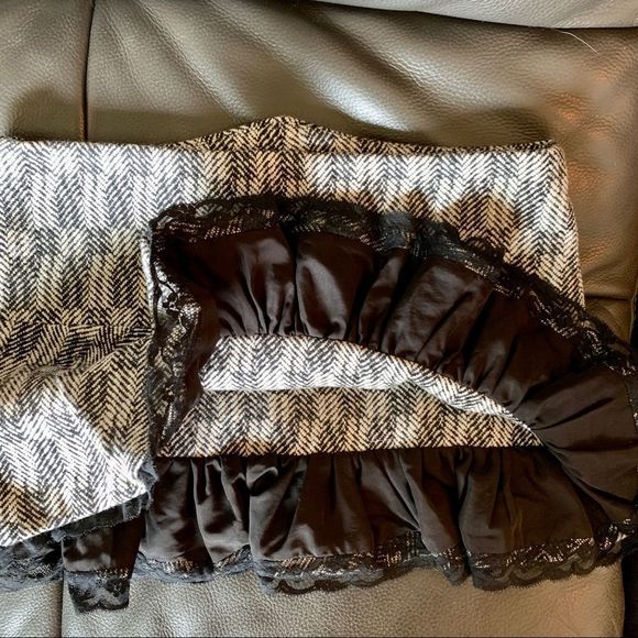 PINKO Herringbone Tweed Mini Skirt Size 10 Made in Italy - Picture 3 of 8